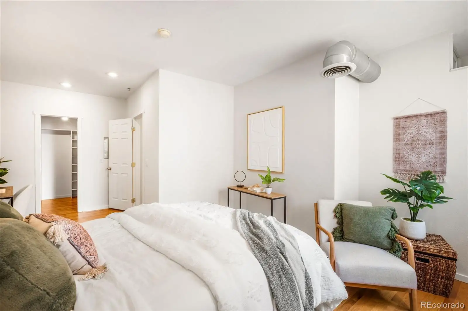 Second bedroom